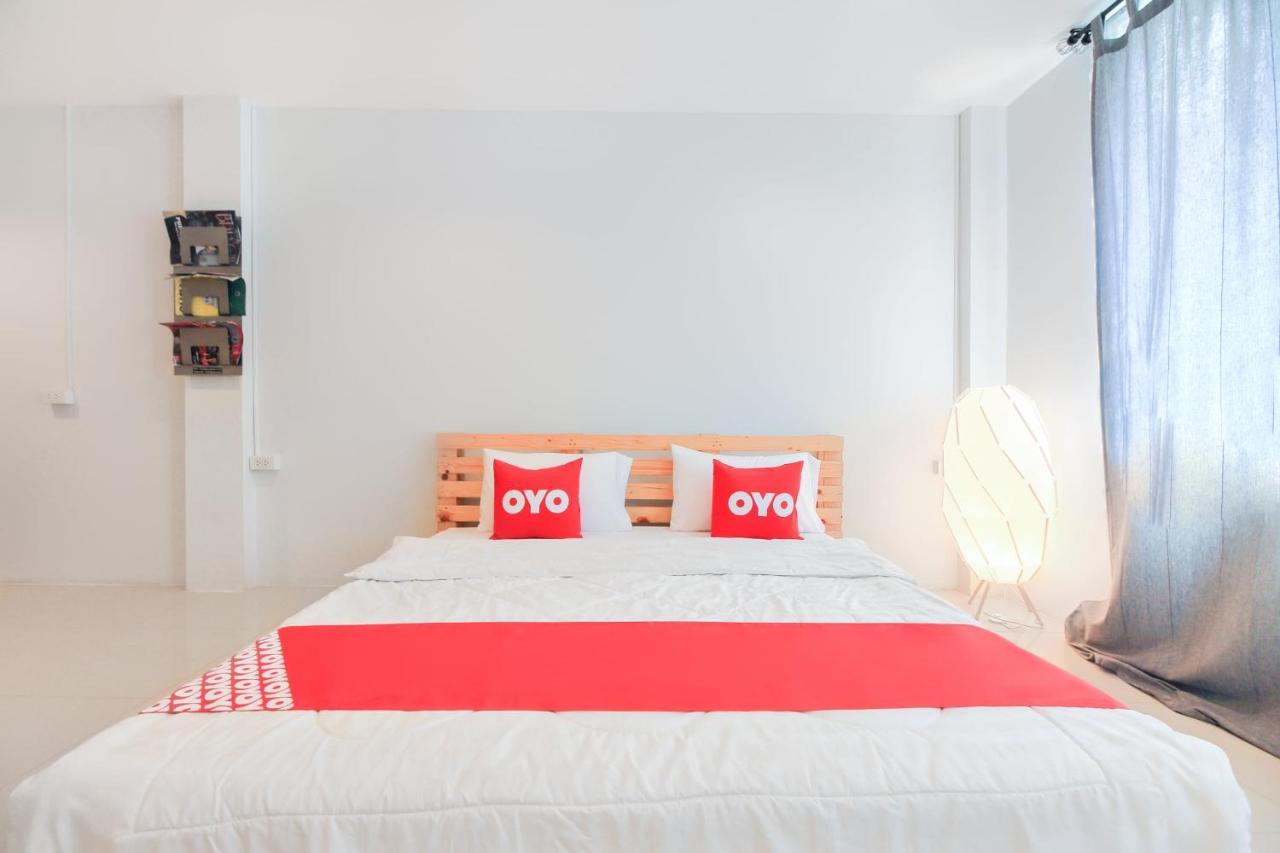曼谷 Oyo421古亚斯卡青年旅馆及咖啡馆酒店 外观 照片