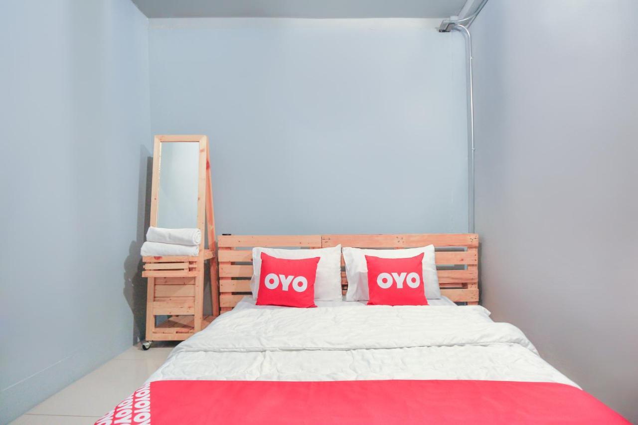 曼谷 Oyo421古亚斯卡青年旅馆及咖啡馆酒店 外观 照片