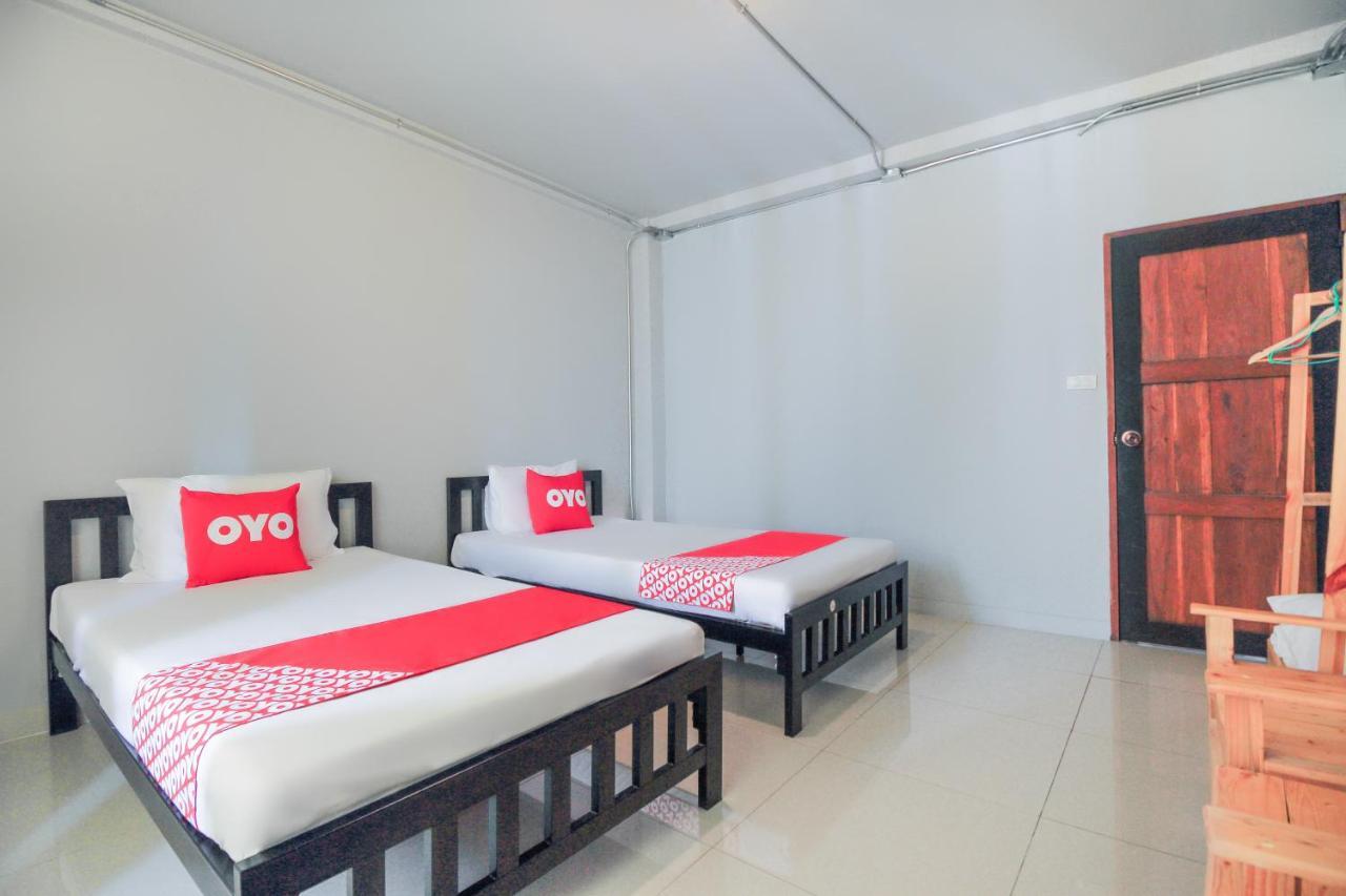 曼谷 Oyo421古亚斯卡青年旅馆及咖啡馆酒店 外观 照片